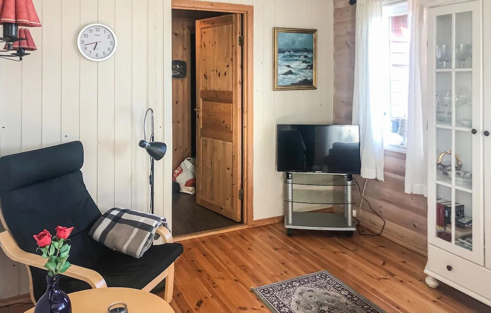 Stunning Home in Stord With 3 Bedrooms and Wifi