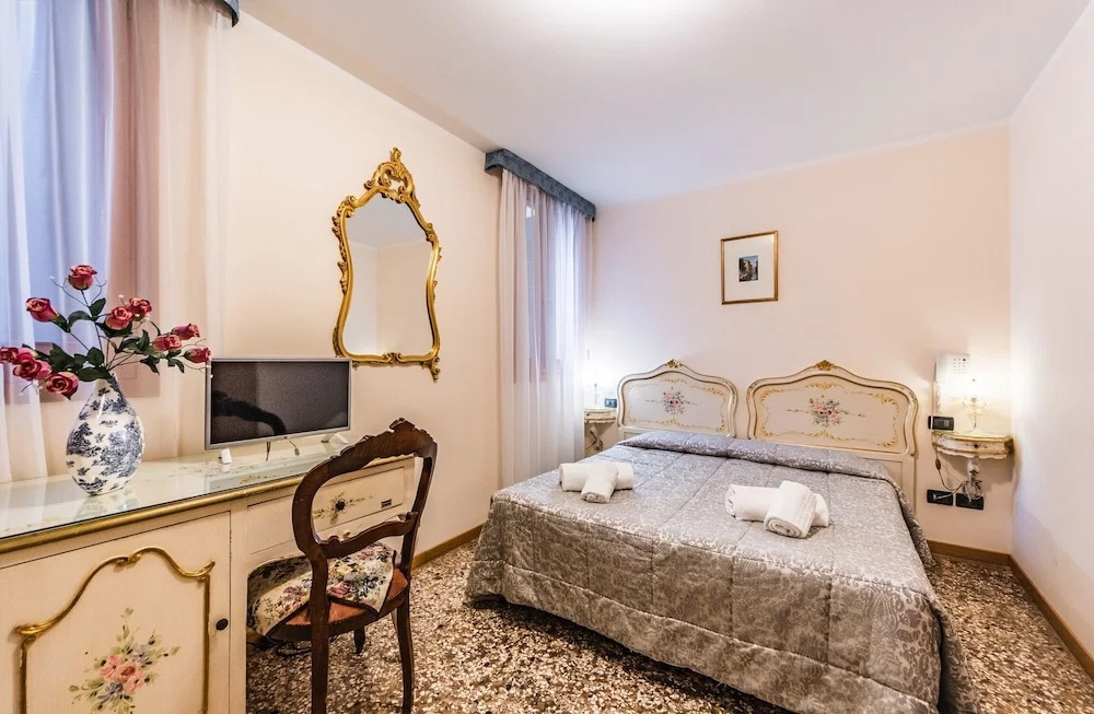 Ca dOro Design by Wonderful Italy