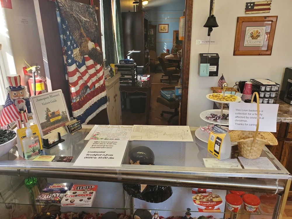 Jamesport Inn