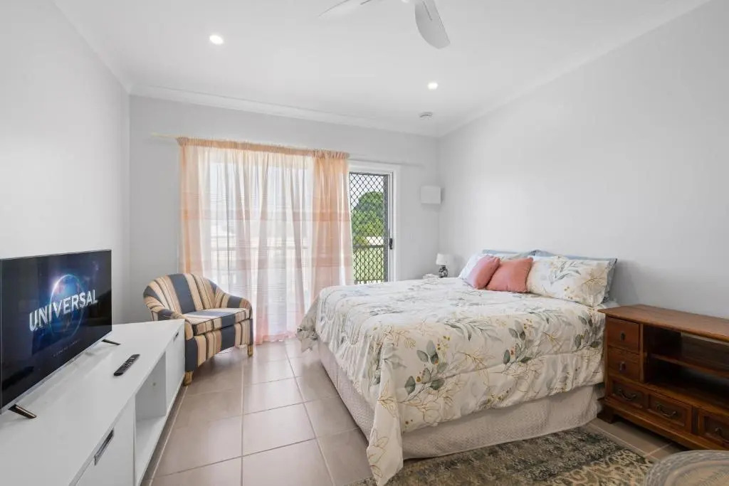 Cardwell Seascape Apartments