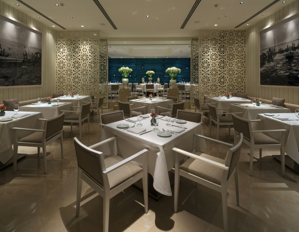Taj Lands End