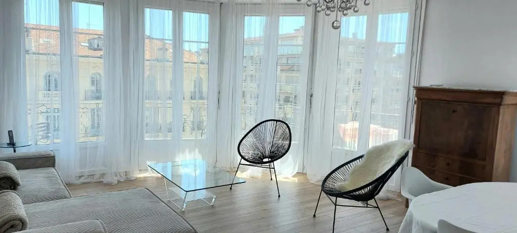 Le Metropole Victor Hugo