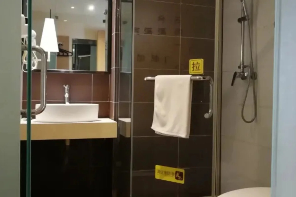 7 Days Sunshine Hotel Yibin Nanxi Wenhua Road Xinglong Street