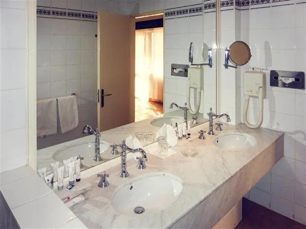 Mercure N Djamena Le Chari