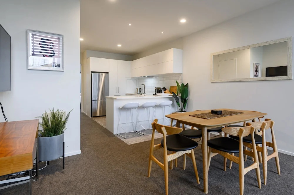 QV Bedroom Townhouse - 655