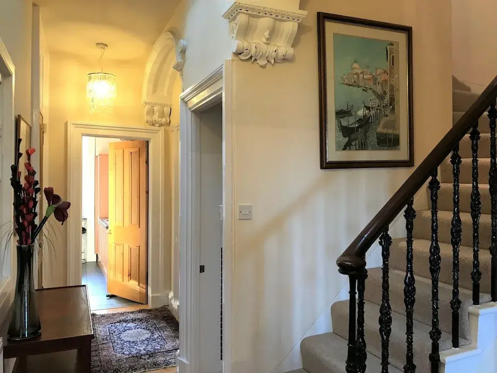 West End Apartments