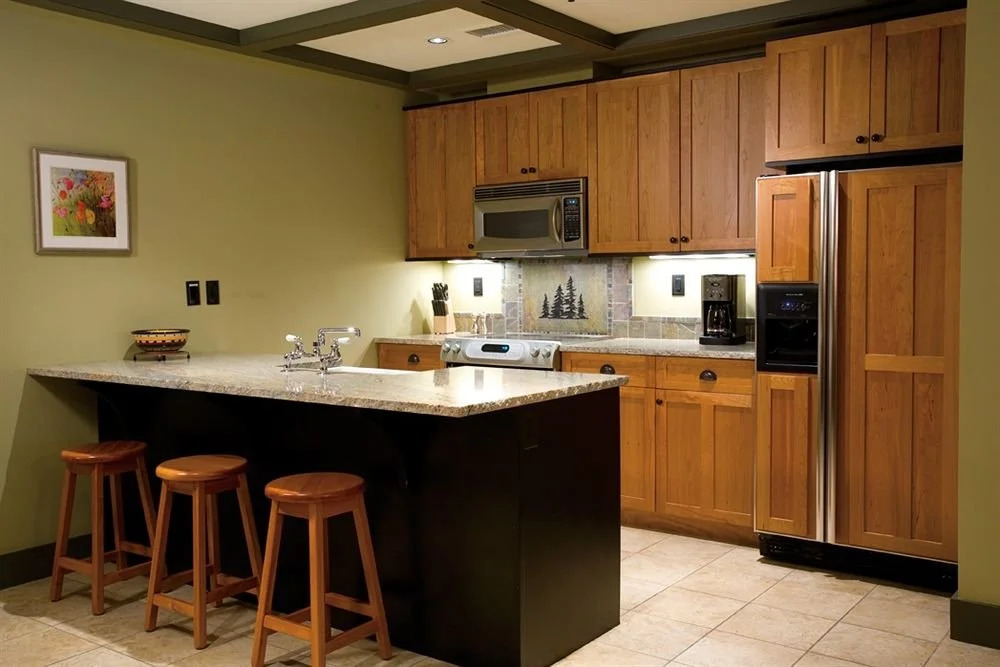 Tamarack Lodge
