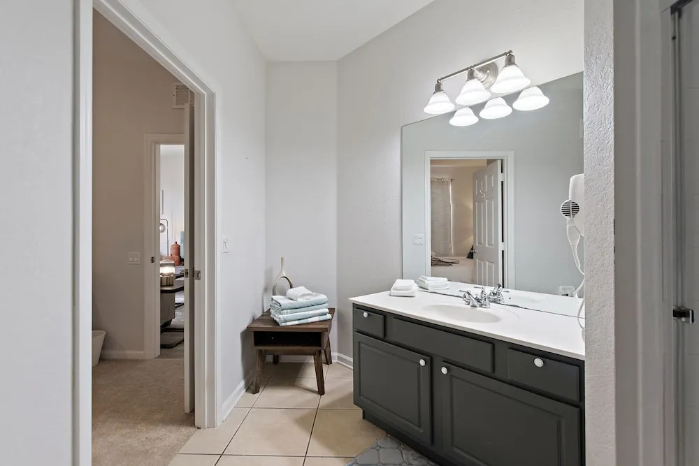 Contemporary @vista Cay By Shine Villas #403