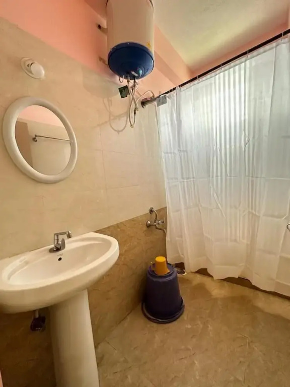Oyo Flagship Hotel Golden Suites