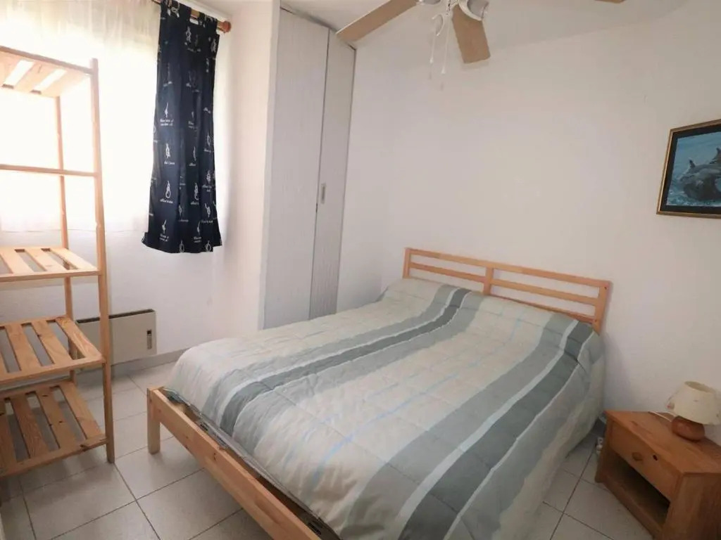 Appartement Le Grau-du-Roi, 2 pièces, 6 personnes - FR-1-307-176
