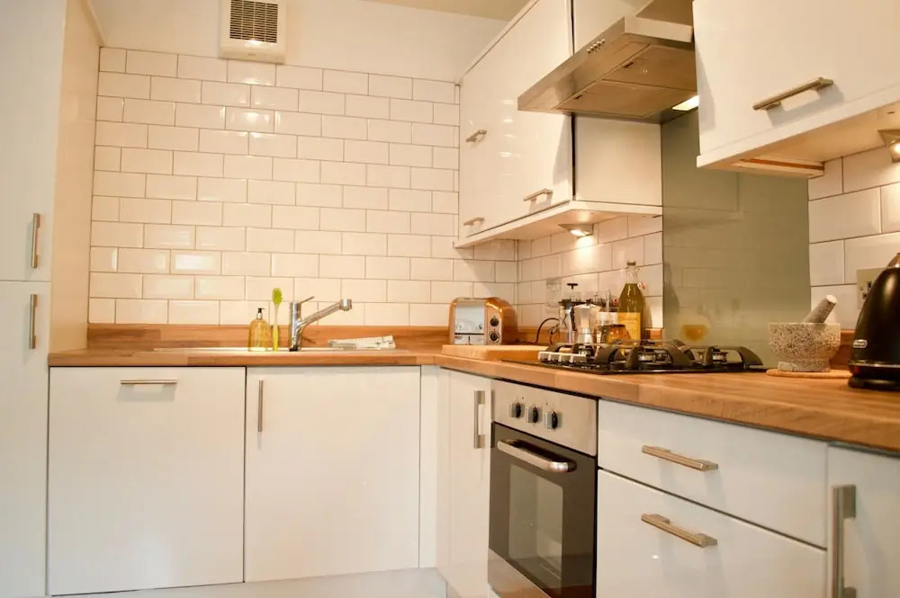 Modern 1 Bedroom Flat
