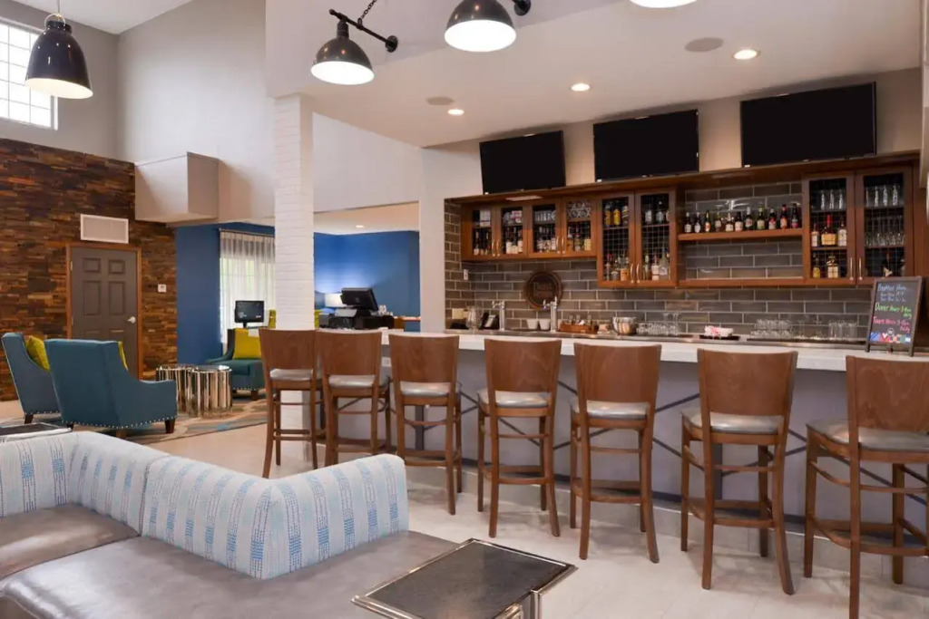 Four Points By Sheraton Mount Prospect O’Hare