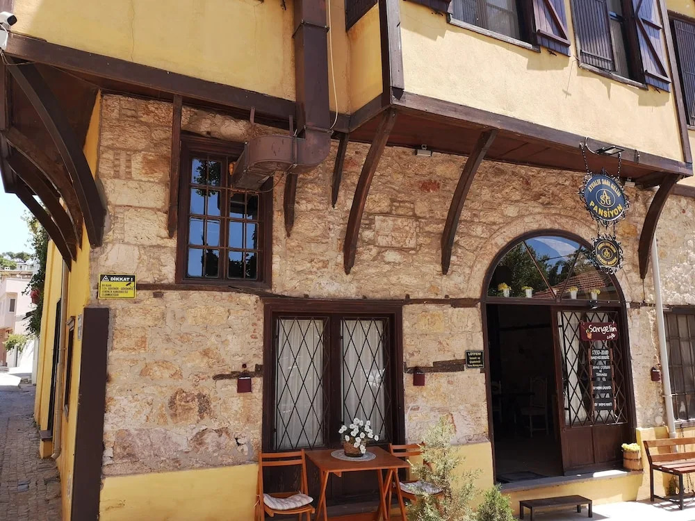 Ayvalik Sarigelin Pansiyon