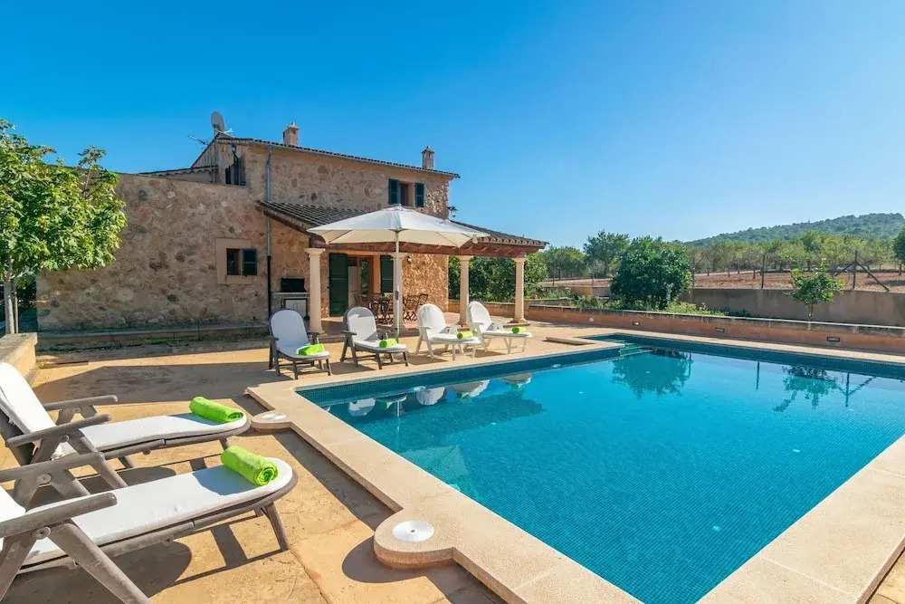 Cas General - Villa With Pool