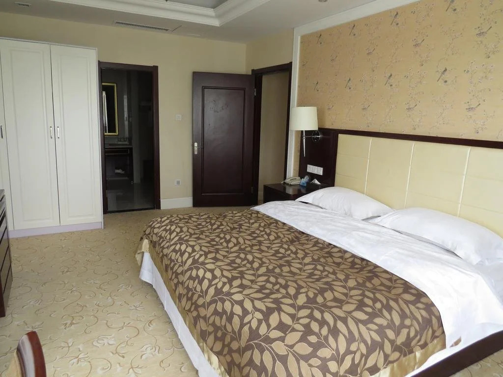 Inzone Galand Hotel Taian