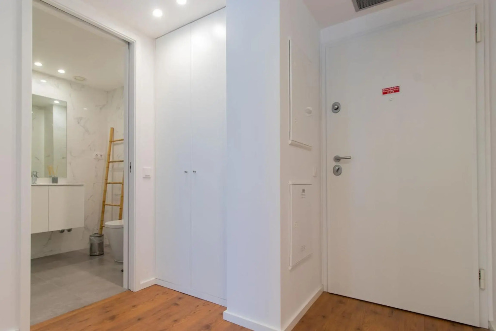 Stunning Apartment w/ Free Parking by LovelyStay