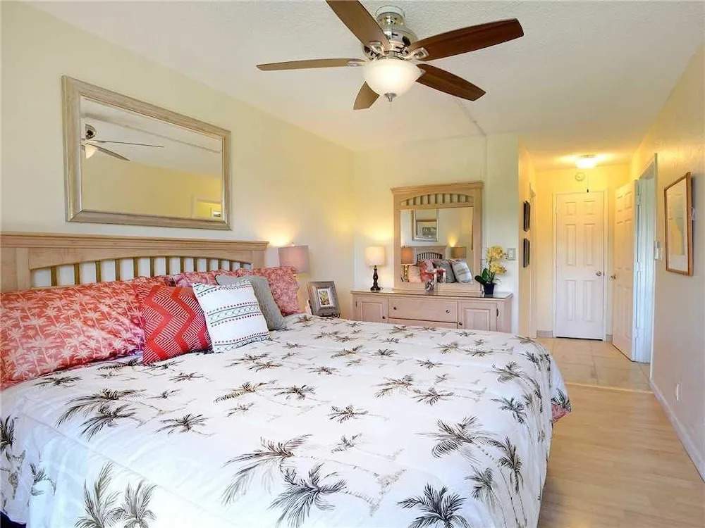 Nani Kai Hale 303 - One Bedroom Condo with Ocean View