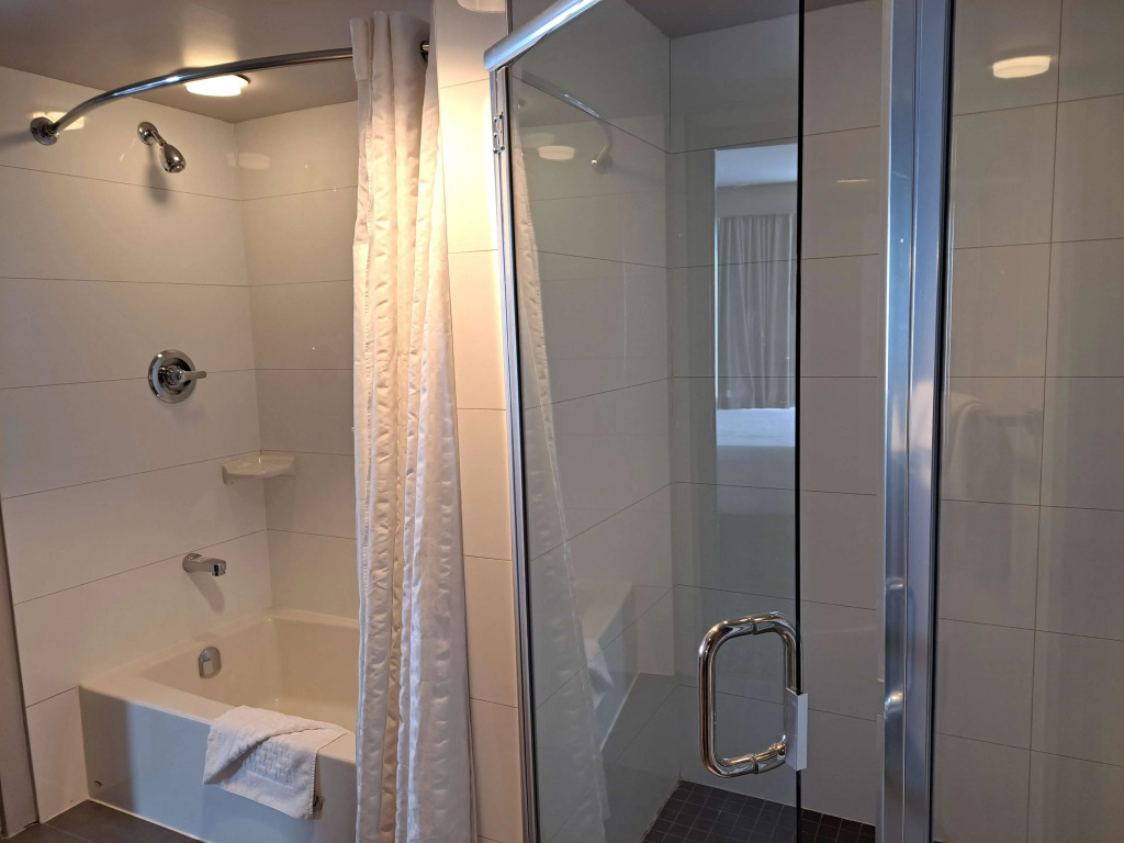 Best Western Plus Vancouver Airport Hotel