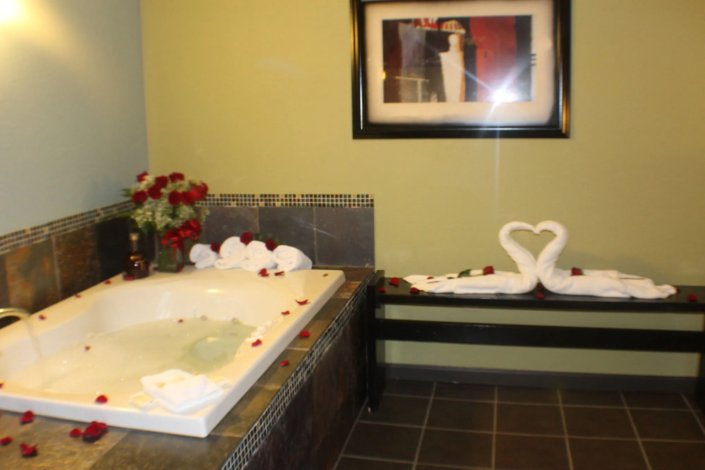 Noble Suites