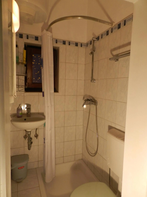 Nice apartment with free car parking, WiFi and bikes for free