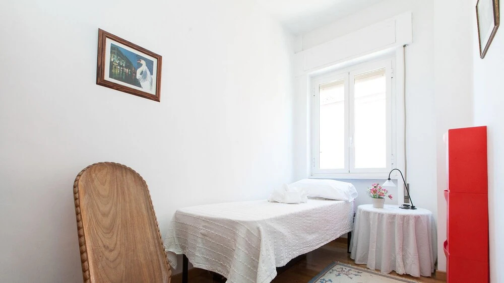 Guinizzelli Apartment
