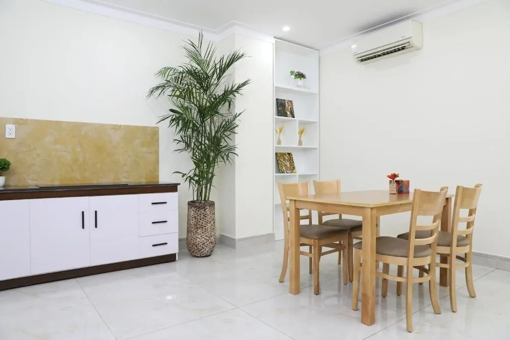 Thành Vinh Hotel & Apartment
