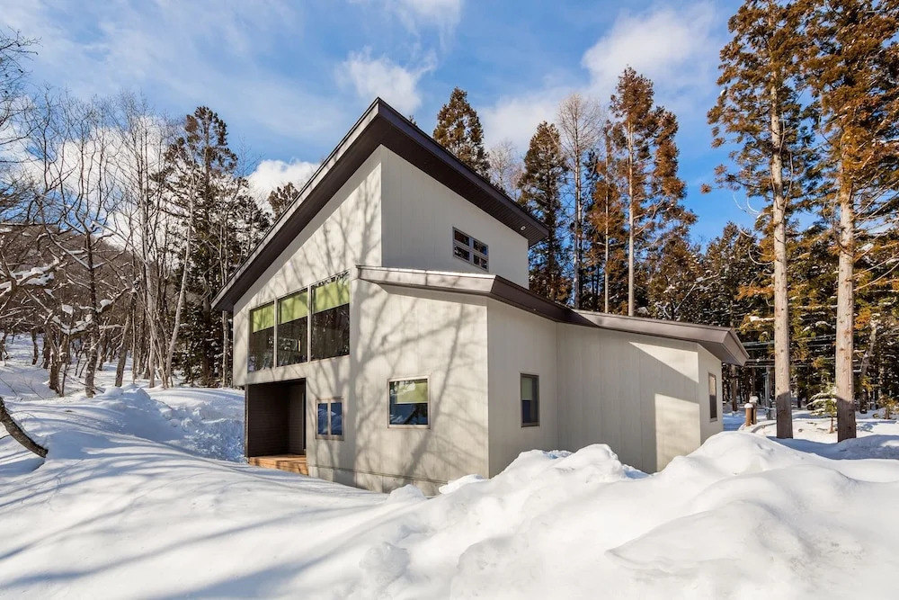 Solar Chalets by HHG