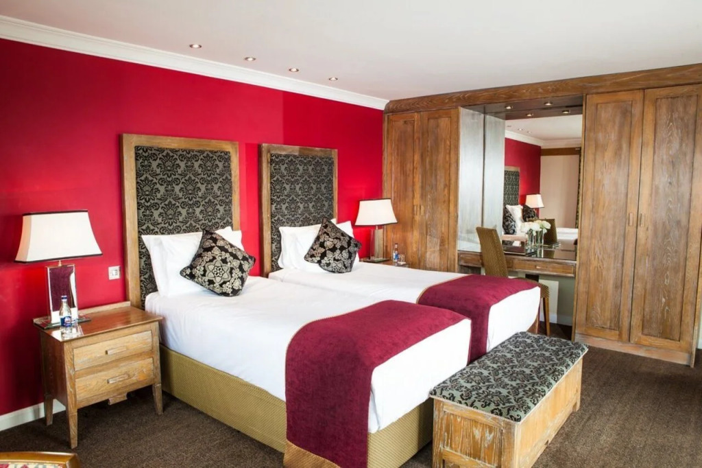 Connemara Coast Hotel
