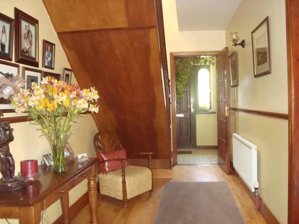 Old Orchard Lodge B&B