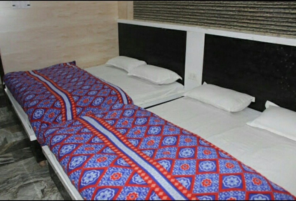 Puri Guest House