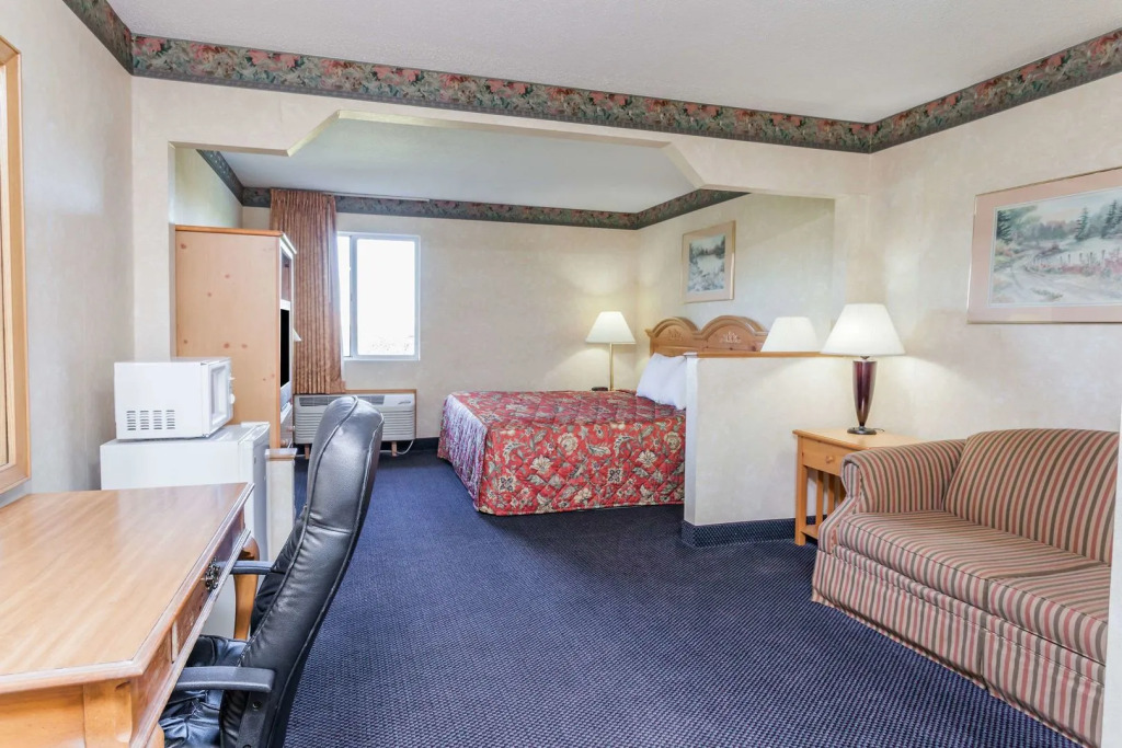 American Inn & suites