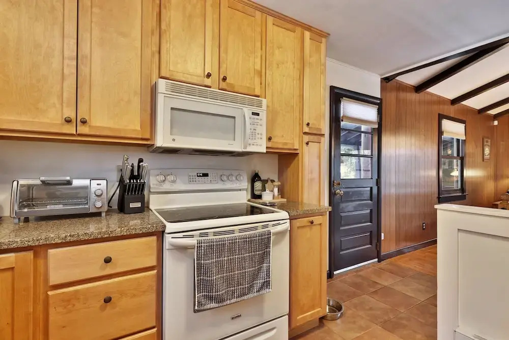 Shreadquarters 3 Bedroom Home