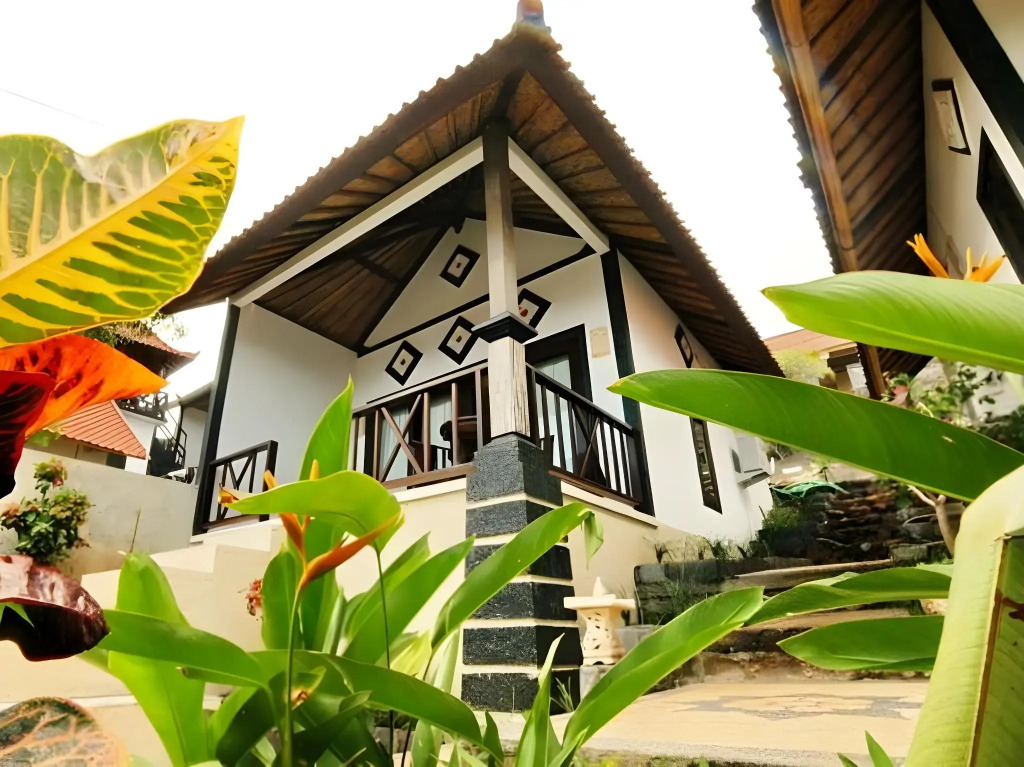 Warung Ary & Home Stay