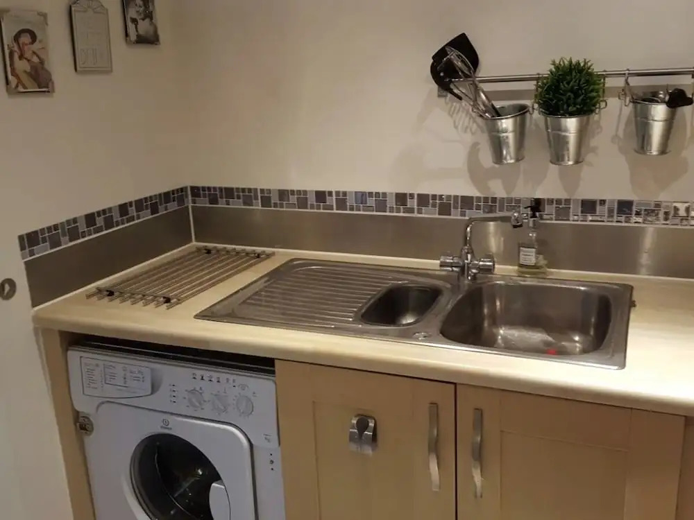 Cardiff Central Apartment