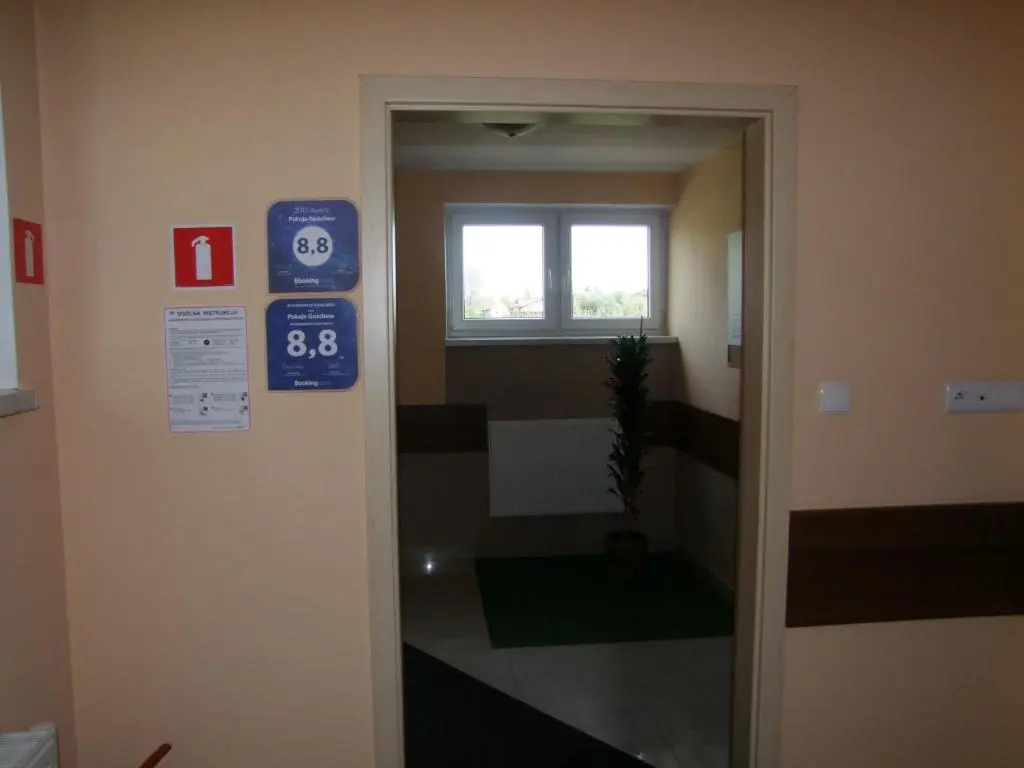 Warneńczyka 85A bezpłatny parking, faktura, prywatna łazienka, klimatyzacja