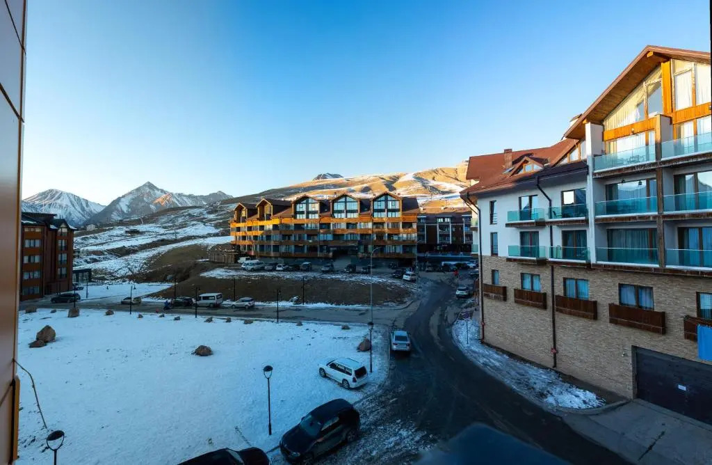 COMFY Family Suite, 4 seasons F1, New Gudauri