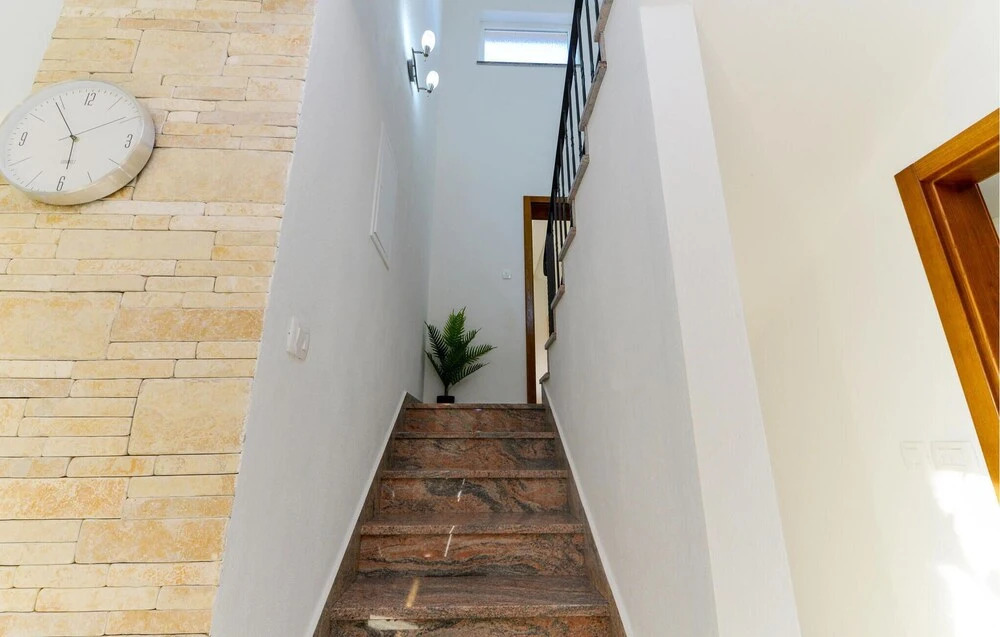 Gorgeous Home In Rovanjska