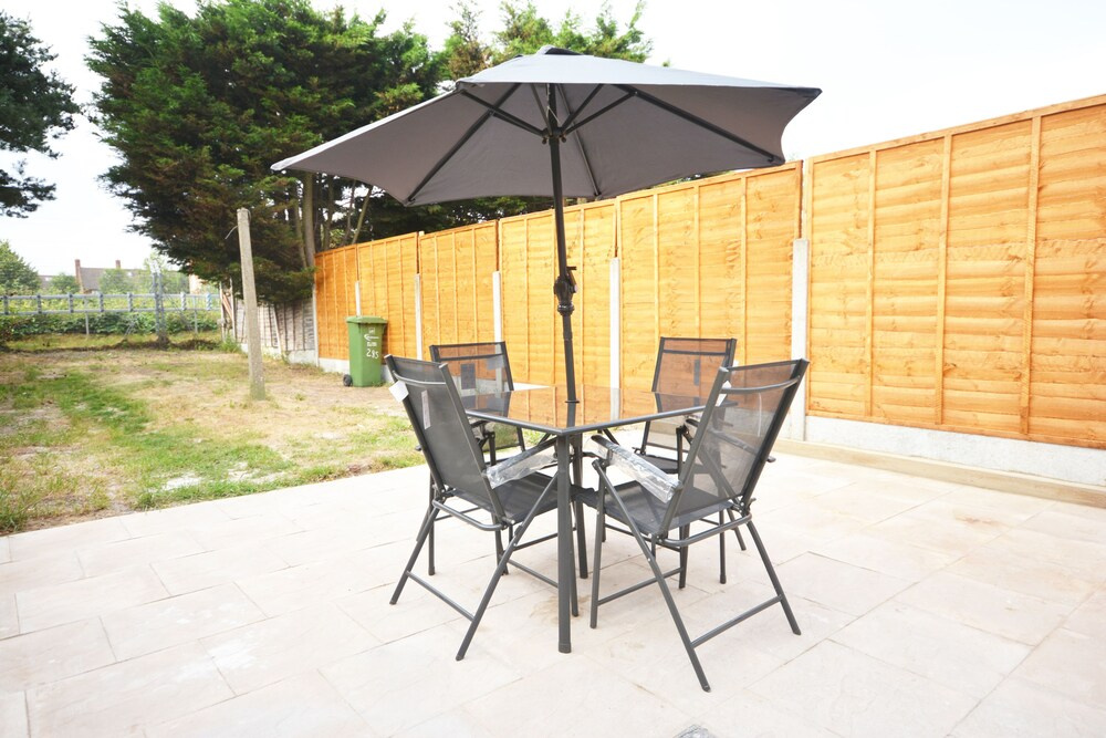 London Luxury 7 Bedroom Holiday Let