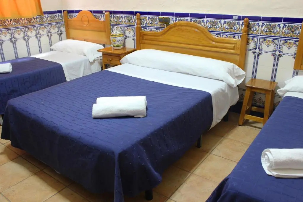 Pension Lisdos