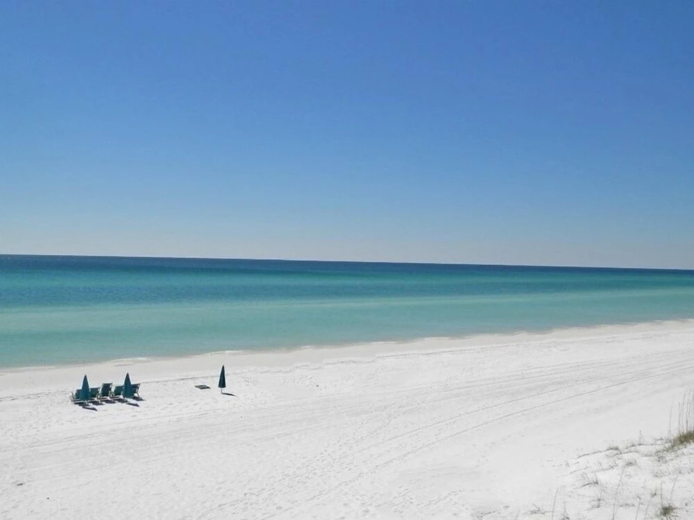 Layze Dayze by Southern Vacation Rentals