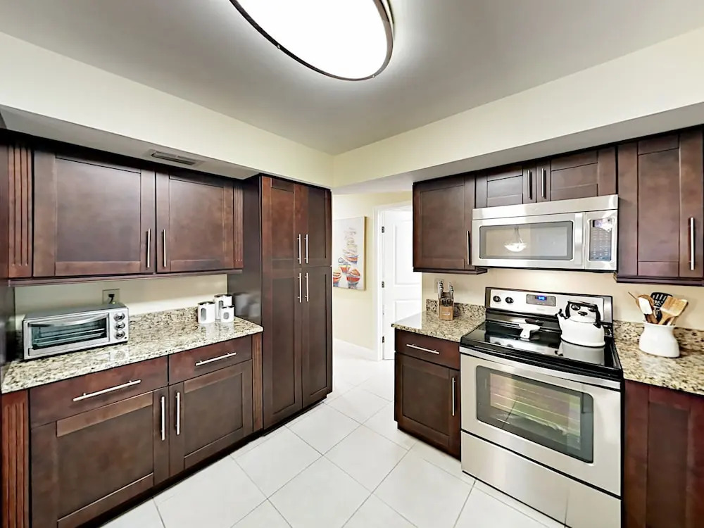 Tequila Canal - 3 Br Home