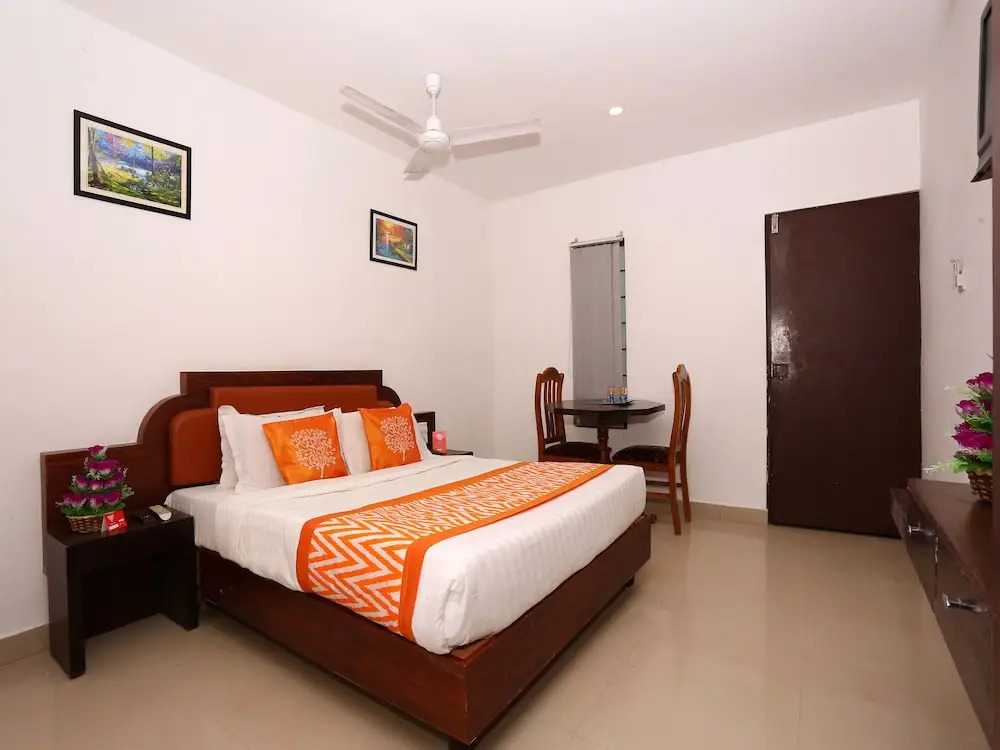 OYO 9417 Seaside Residency