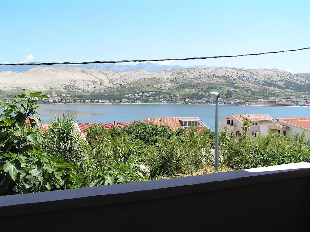 Apartments Huška
