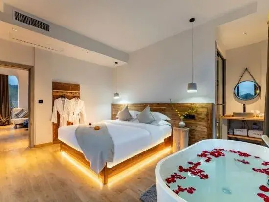 Fanjingshan Chenshe Homestay