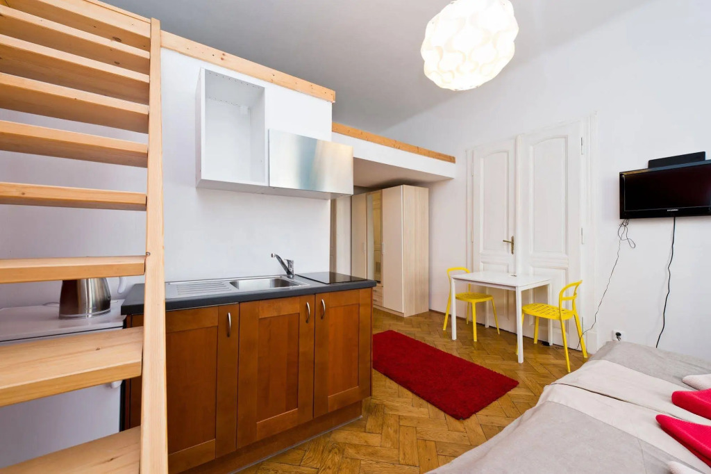 Budget Apartment