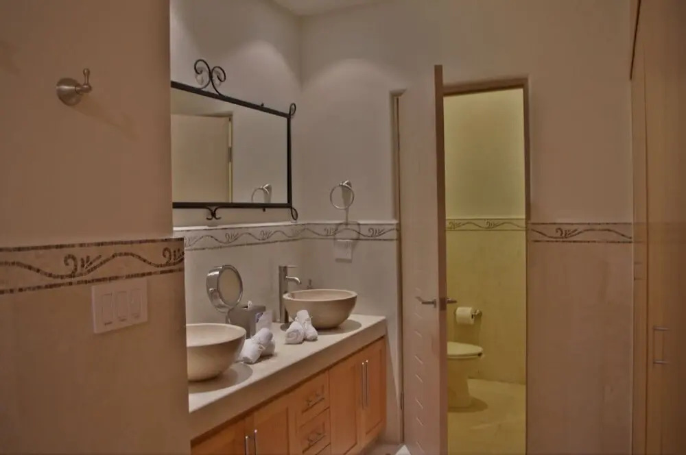 Unit 4A Ground Floor 2 Bdrm.2 Bath Luxury Condo Centrally Located in Cabo