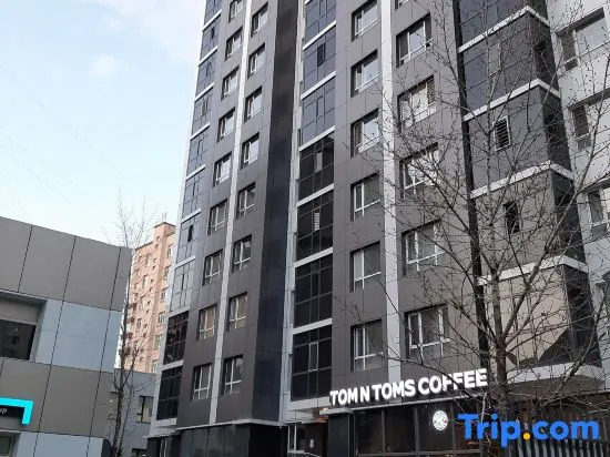 Cozy 2-Bedroom Retreat Near Hard Rock Cafe