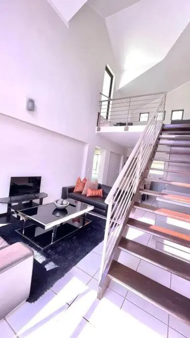 One-Bedroom @24Malibu Loft