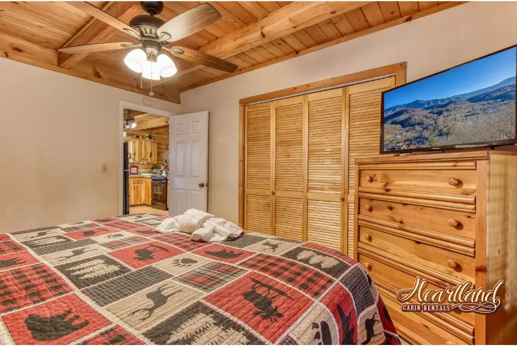 Heaven's Mountain Hideaway