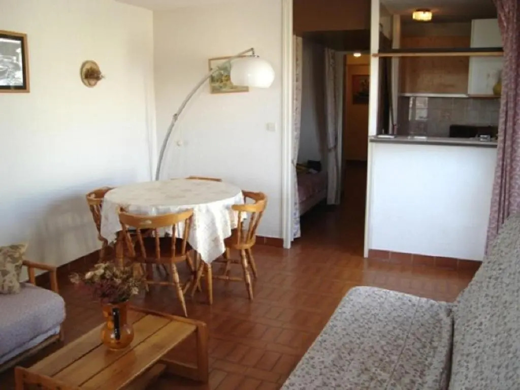 Appartement Cap d'Agde, 1 pièce, 4 personnes - FR-1-607-111